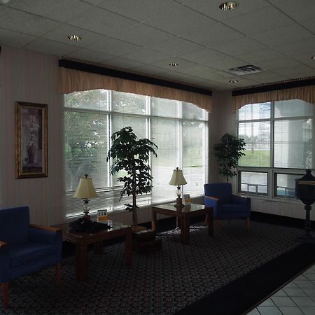 Knights Inn Elyria Luaran gambar