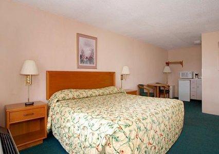 Knights Inn Elyria Bilik gambar