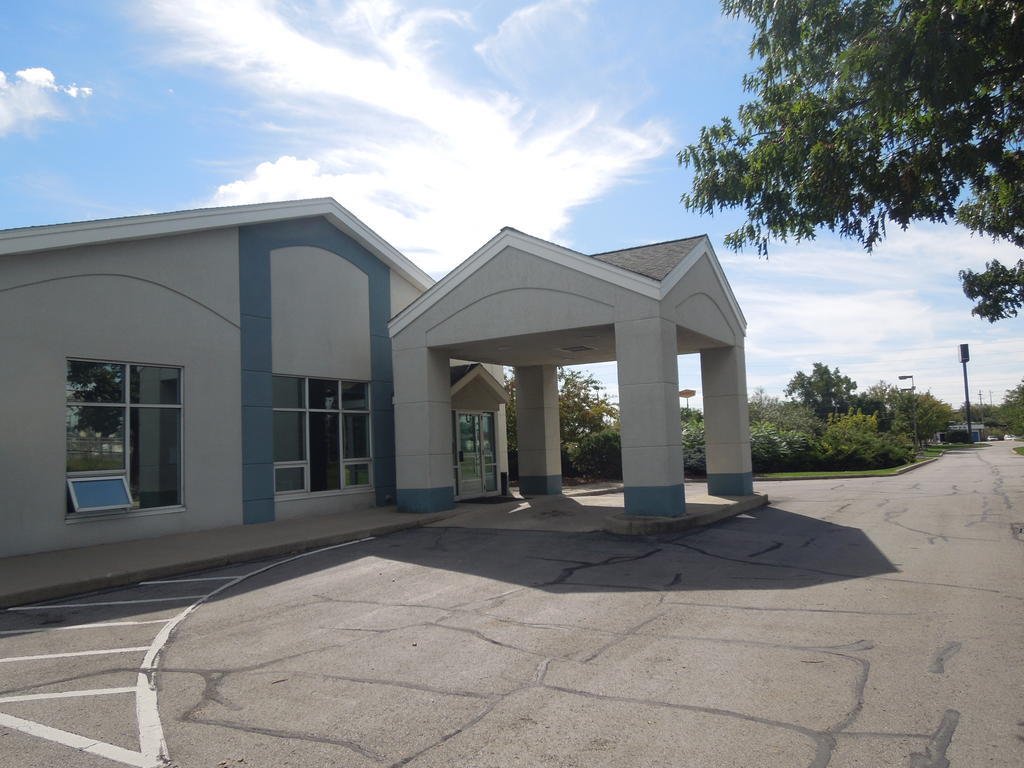 Knights Inn Elyria Luaran gambar