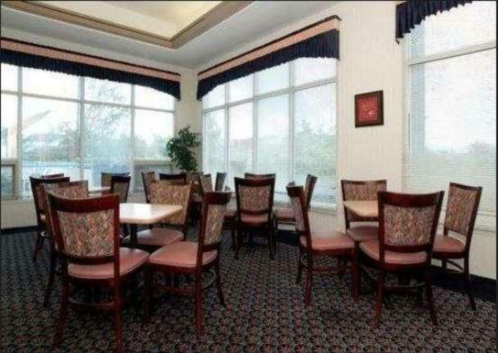 Knights Inn Elyria Luaran gambar